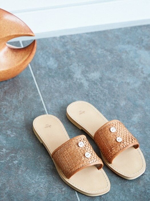 botton mesh leather slippers_beige