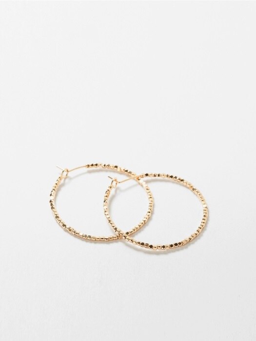 TWINKLE ROUND HOOP EARRING