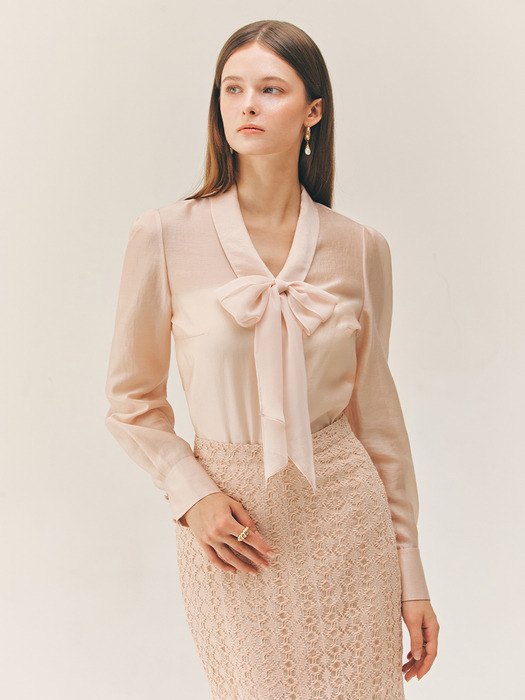 LAUREL Chiffon tie layered blouse (Ivory/Black/Soft pink)