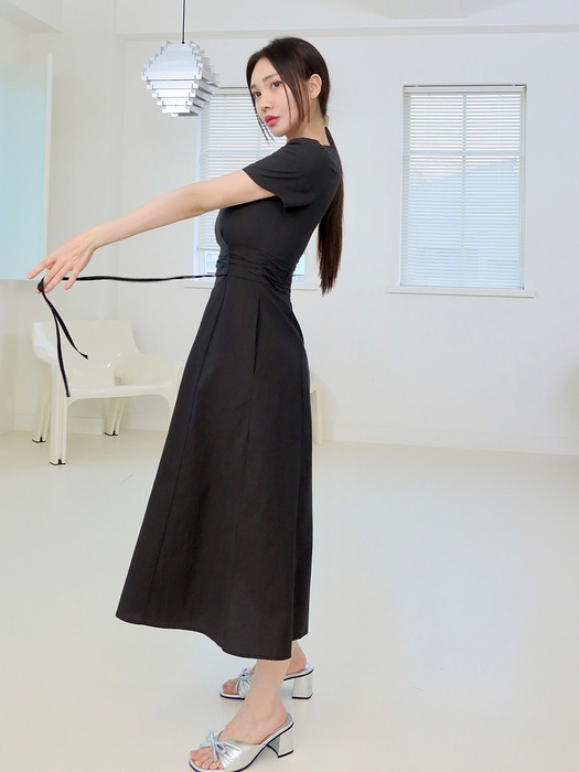 Neck Cut-Out Shirring Dress, Black
