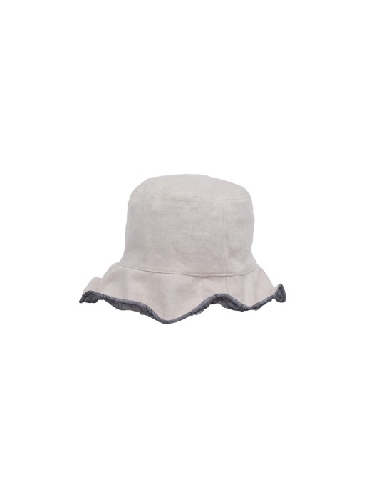 Reversible bucket hat - Wrinkled detail