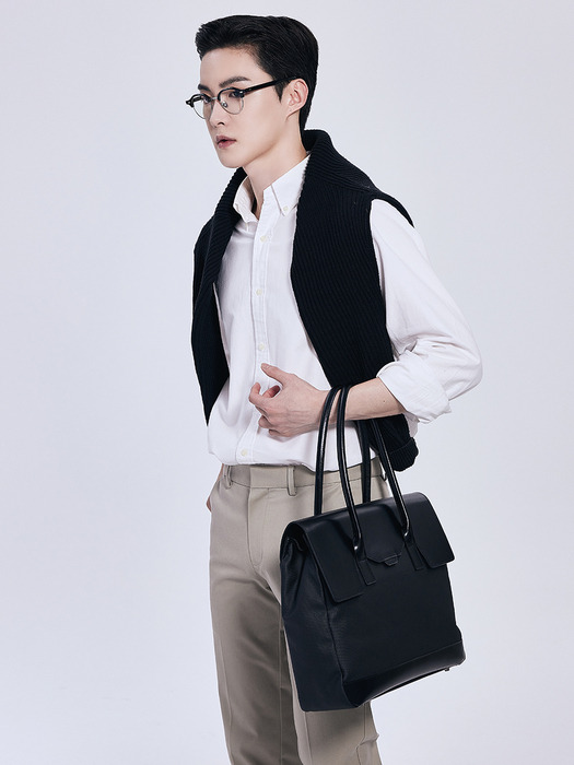 Polygon LG flap tote [black]