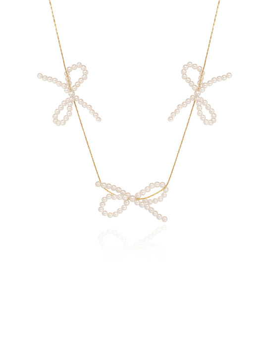 three ribbon pearl necklace