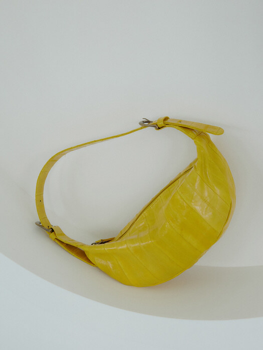 Croissant bag (크루아상 백) Yellow