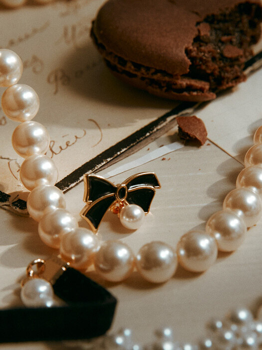 Sweet Ribbon Pearl Earrings_VH229DEA006B
