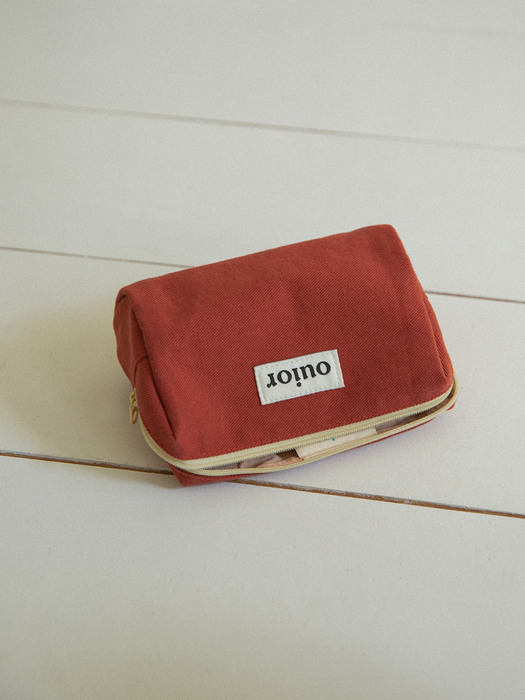 ouior everyday pouch - brick red