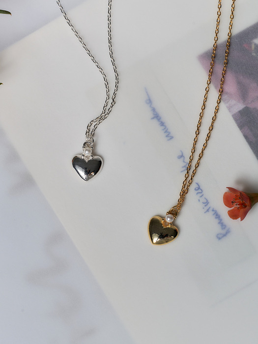 love pearl heart necklace