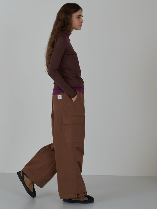 Belted bending cargo pants brown_woman