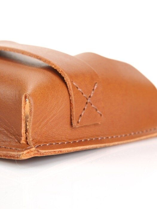 Medium Case Utility Pocket Cognac