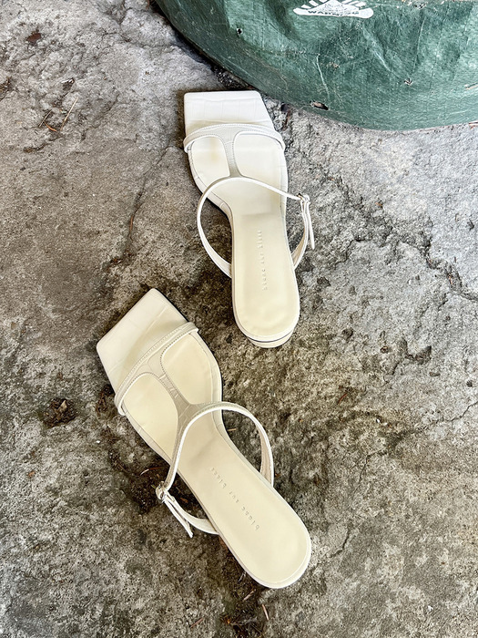 Siena Sandals Leather Ivory Croco