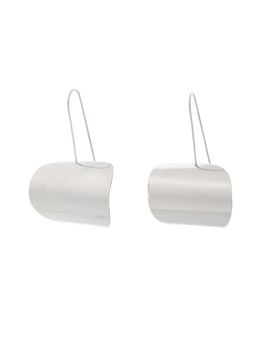 Shield Shape Earring (silver)