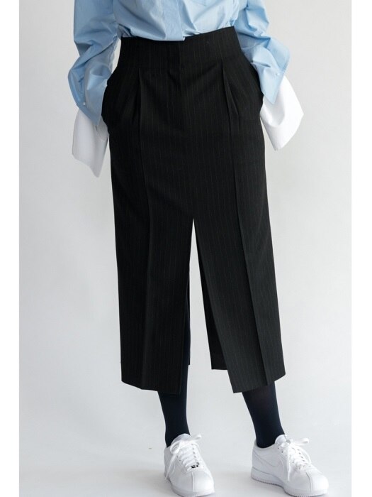 H Line Wool Stripe Skirt /Black
