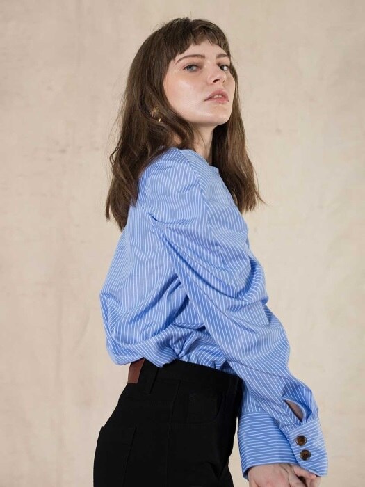 BOAT NECK PUFF BLOUSE (blue)