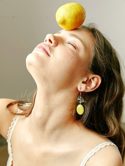 lemon crystal unbal earring
