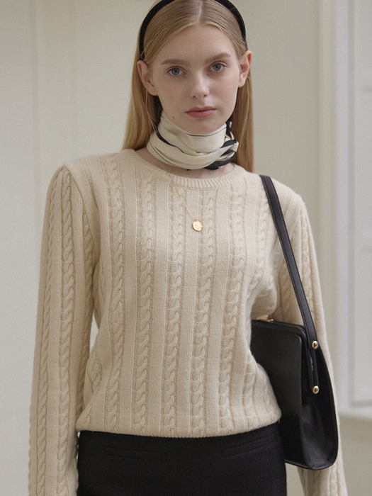 Wool Cable Knit Pullover - Ivory