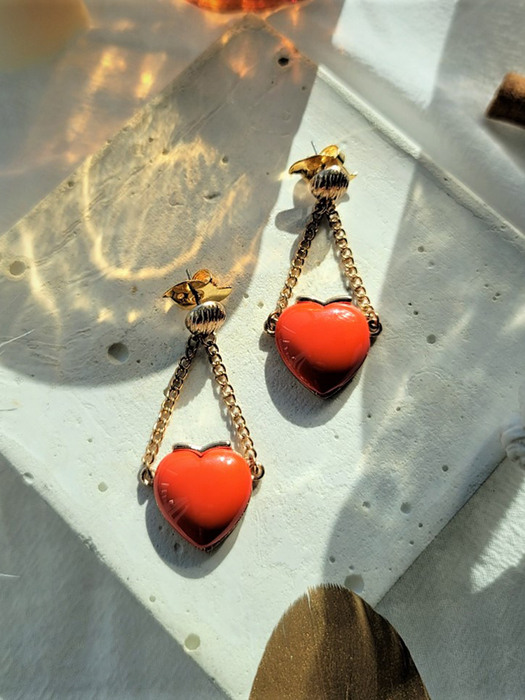 lovable heart earrings