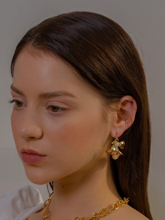 Blooming ring earrings