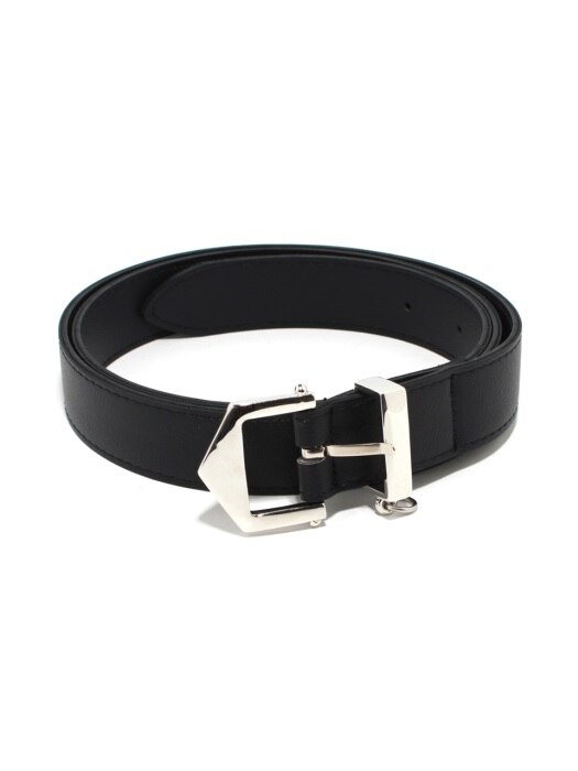Black layered chain belt