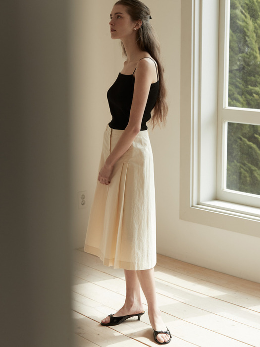 [단독]Front pleats detail skirt - Butter