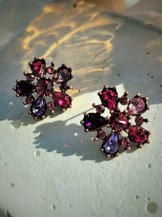 pentagon flower earrings