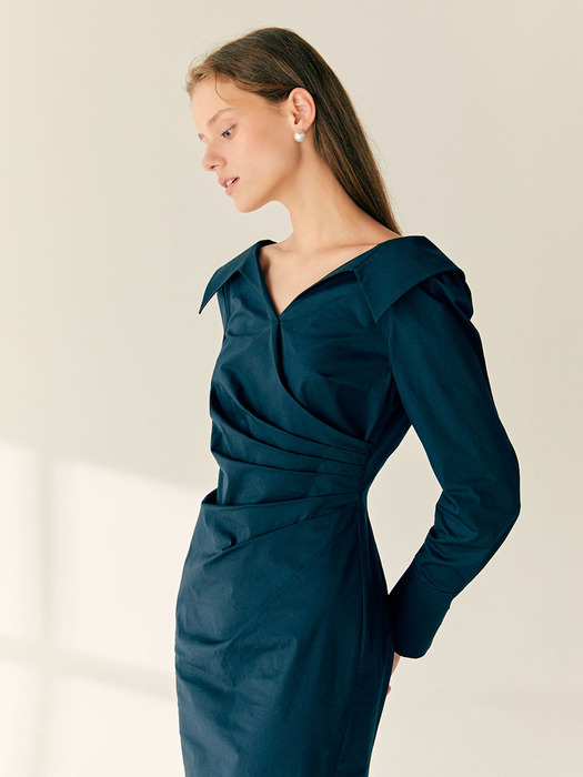 DELLA V-neck shirred shirt dress (Cream/Deep navy/Minty blue)