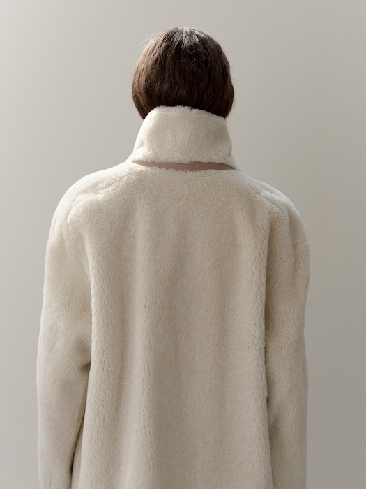 wool shearing single coat (cream)