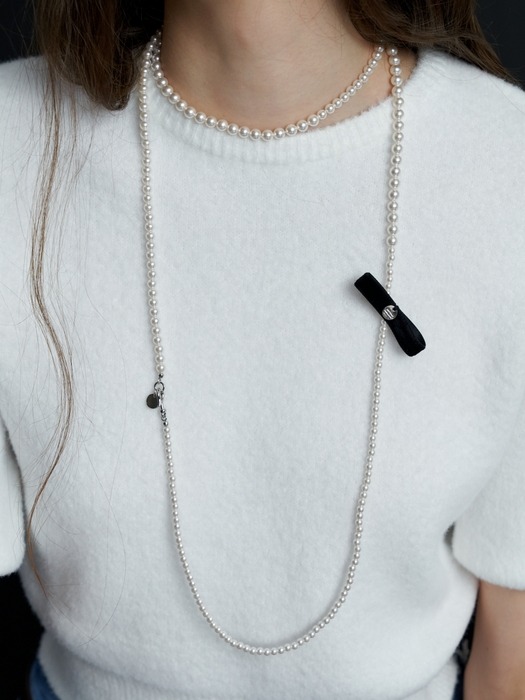Triple Pearl Long Necklace (L233MNK030)