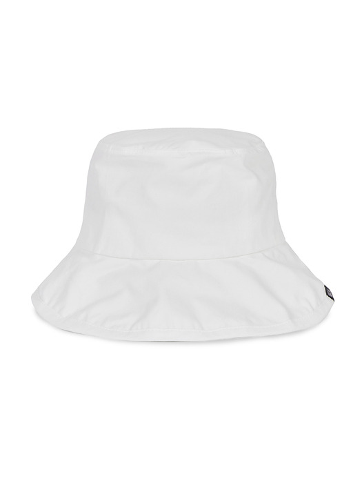 Wide brim washing bucket hat white