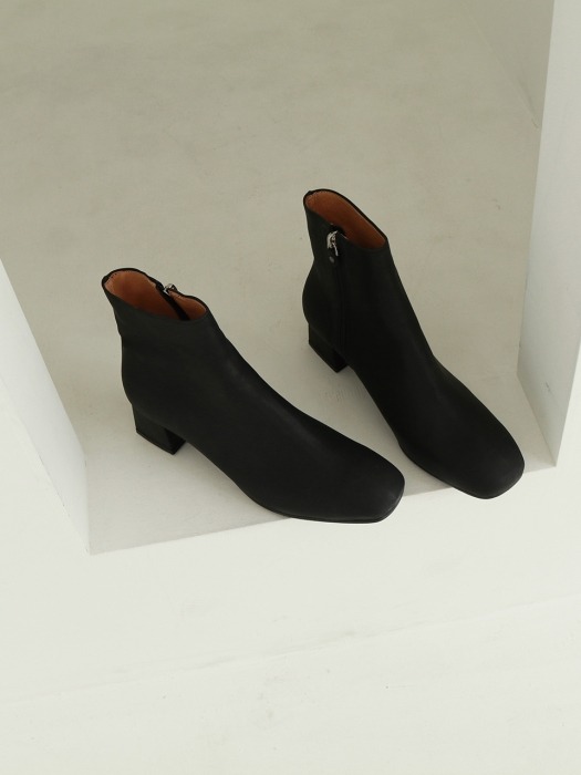 T023 basic boots black (5cm)