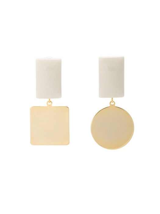 Pave Earring (ivory)