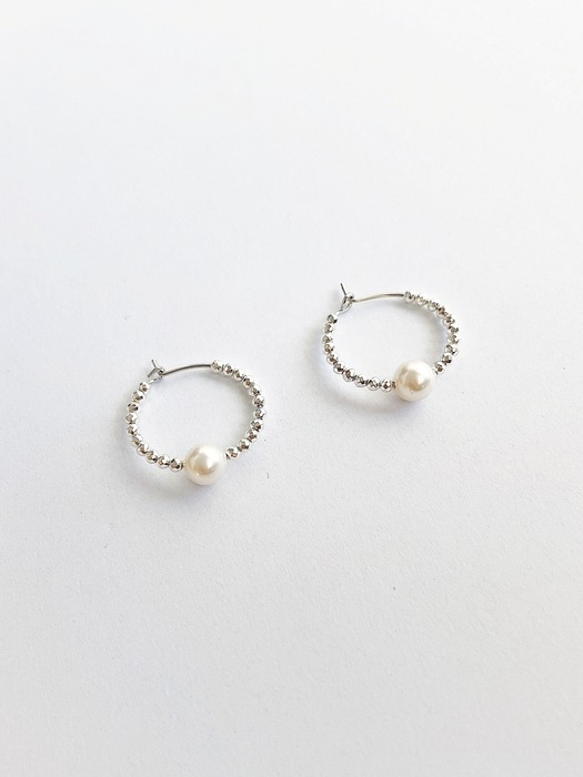 Mini Hematite & Pearl Ring Earrings