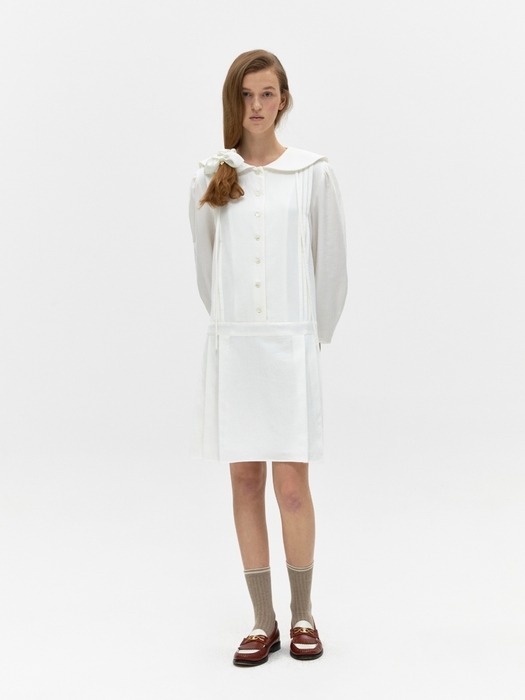 pleats dress - white