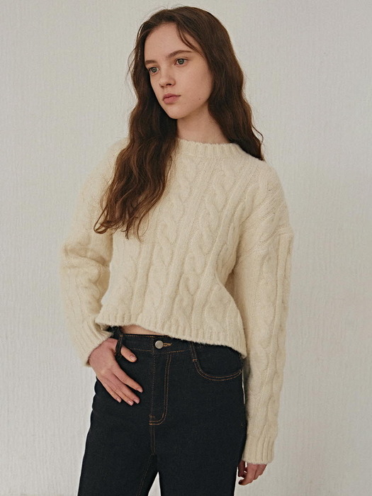 DEEP CABLE CROP KNIT_CREAM