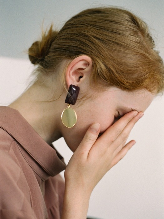 Pave Earring(burgundy)