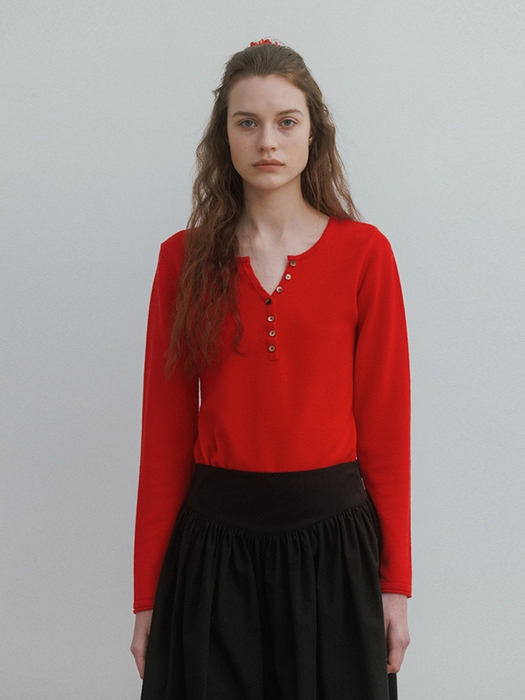Angie Buttoned Knit in Apple Red