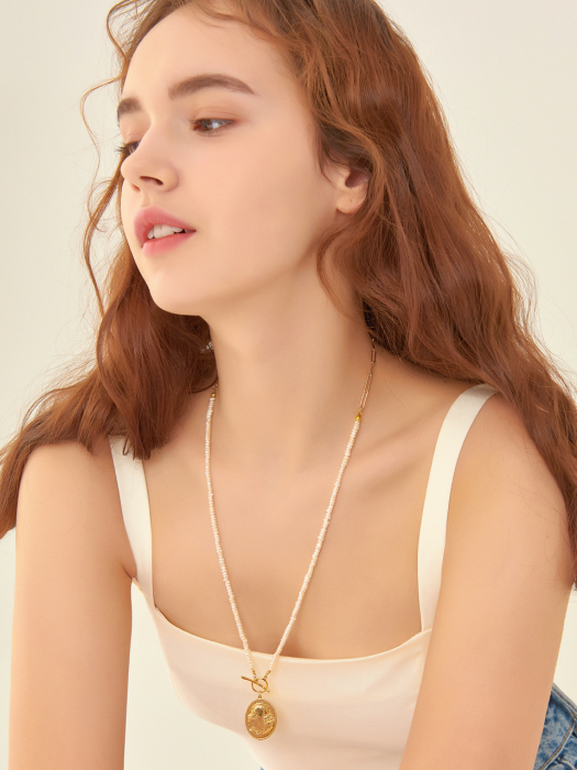 PEARL TOGGLEBAR LARGE COIN NECKLACE (DEESSE B)_NZ0991