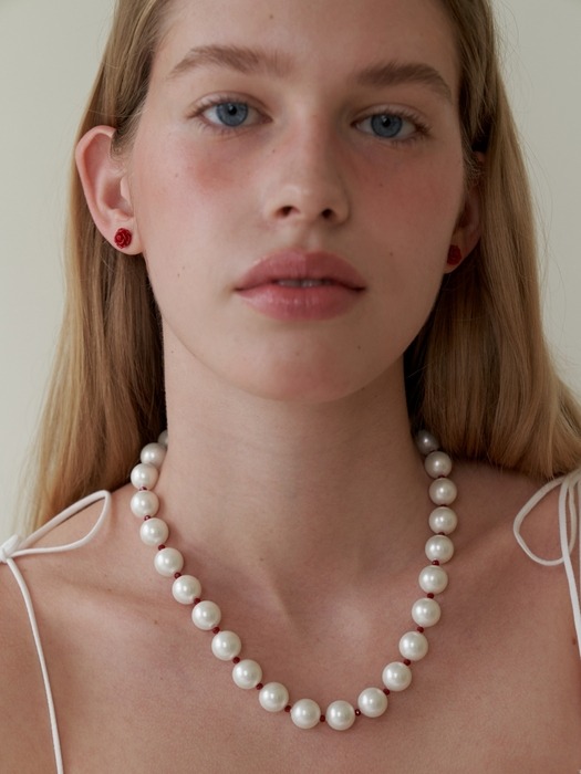 Soft Medium Pearl & Beads Necklace