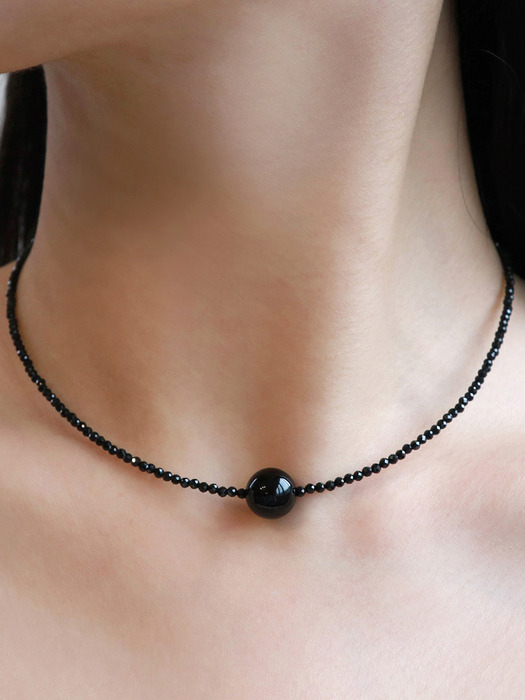 Onyx Ball Necklace