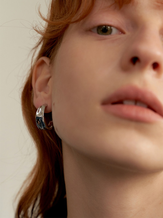 Draped Earring (2color)