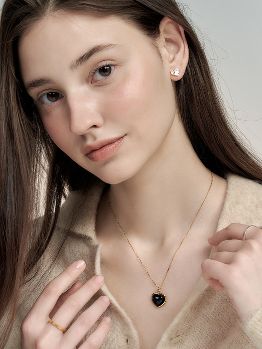 [sv925]high-class onyx heart necklace