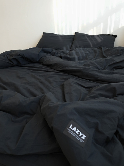 Lazyz Classic Home Comforter - Black