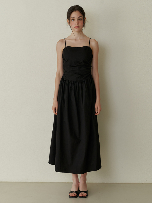 Pure semi shirring long dress - black