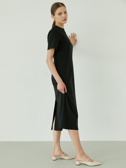simple dress-black