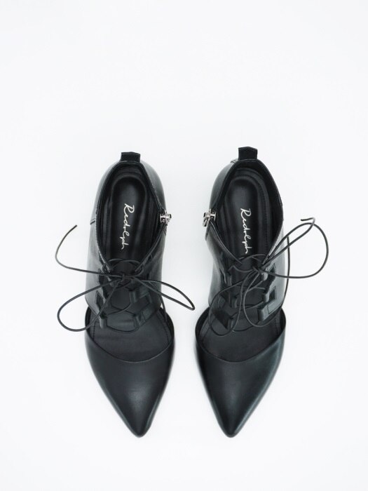 DALI 40 CUT OFF LACE-UP ANKLE BOOTS IN BLACK LEATHER