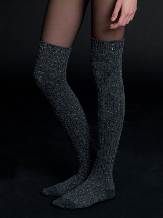 Ribbed Wool Over Knee Socks_2COL (L234MSC030)