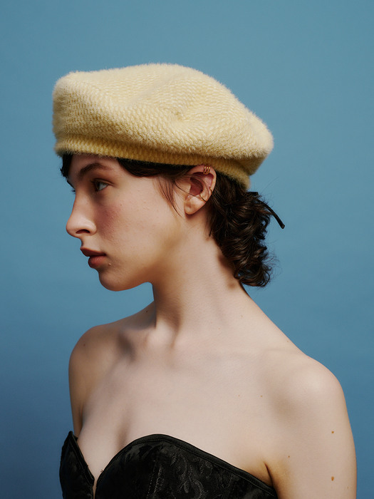 [Life PORTRAIT] Bumpy beret in butter