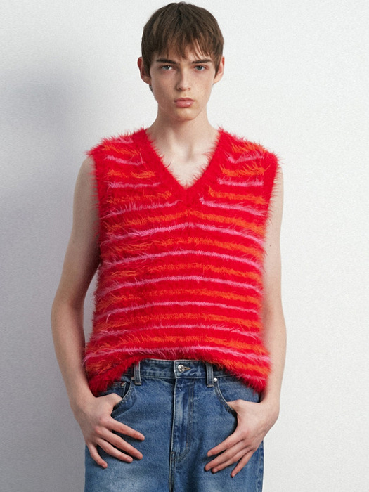 UNISEX, Danke Hairy Stripe Knit Vest / Poping Red