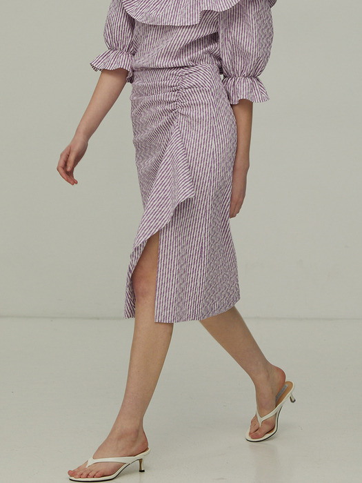 Asymmetric Shirring Seersucker Skirt _Violet