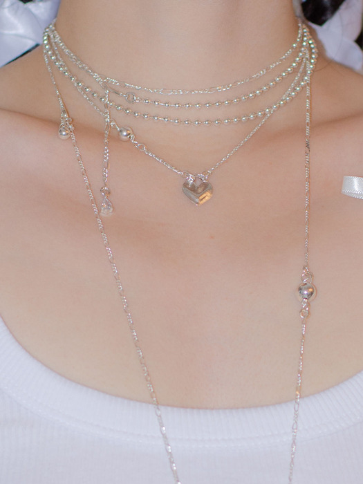 23 Silver mini heart necklace