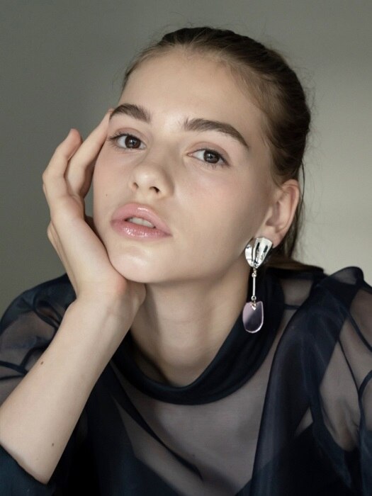 Tulip Drop Earrings earrings